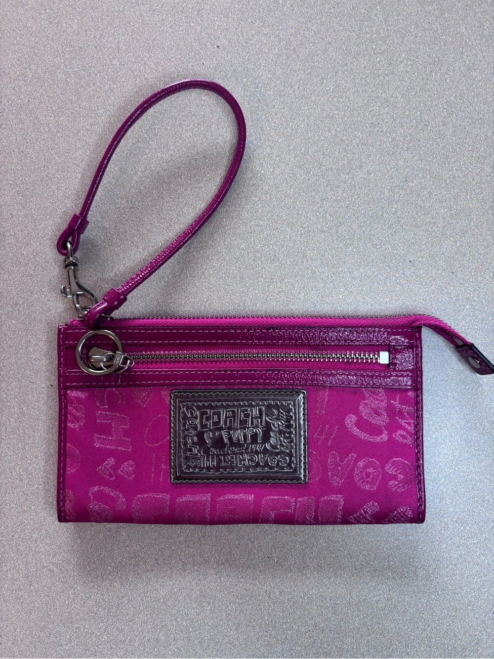 Coach Poppy Y2K Signature Fuchsia Wristlet